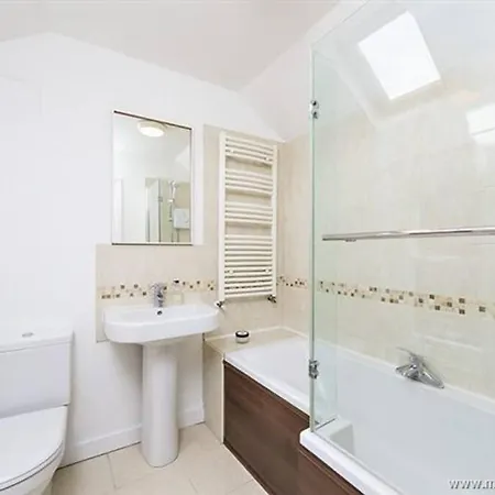 Apartament Cosy 2 Bedroom House In 4 Dublin